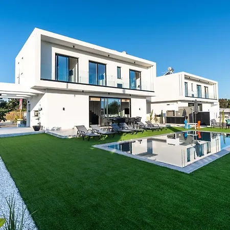 Villa Tsiolakki Homes Luxury Protaras
